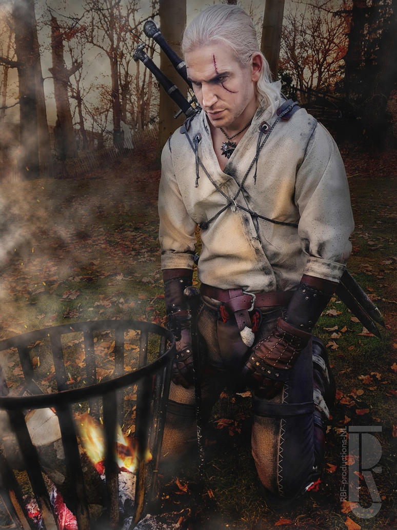the_witcher_3___geralt_of_rivia_cosplay_costume_by_rbf_productions_nl-dbuuolw.jpg