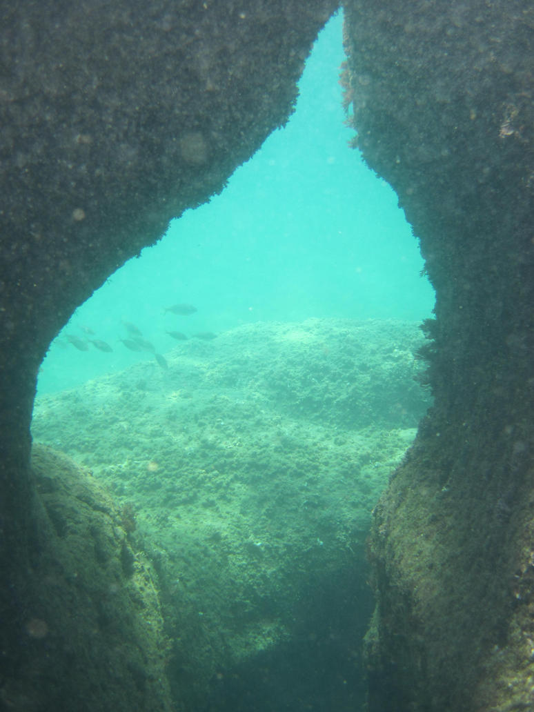 Under water 2 by jajafilm