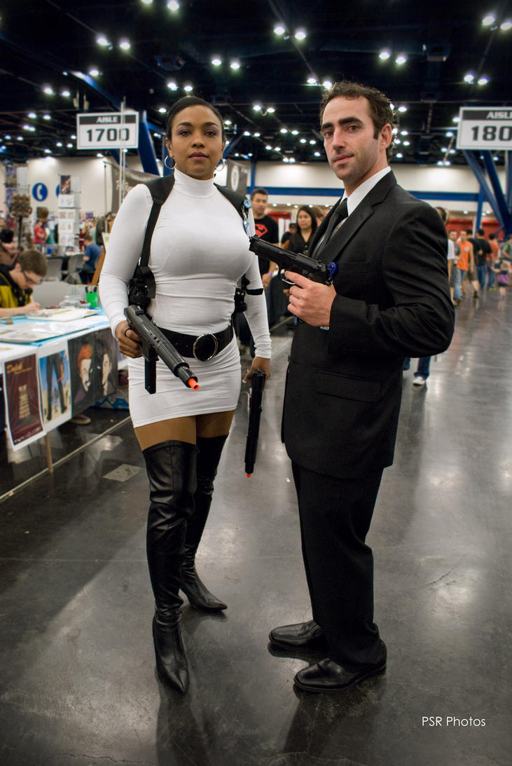 Archer and lana costume