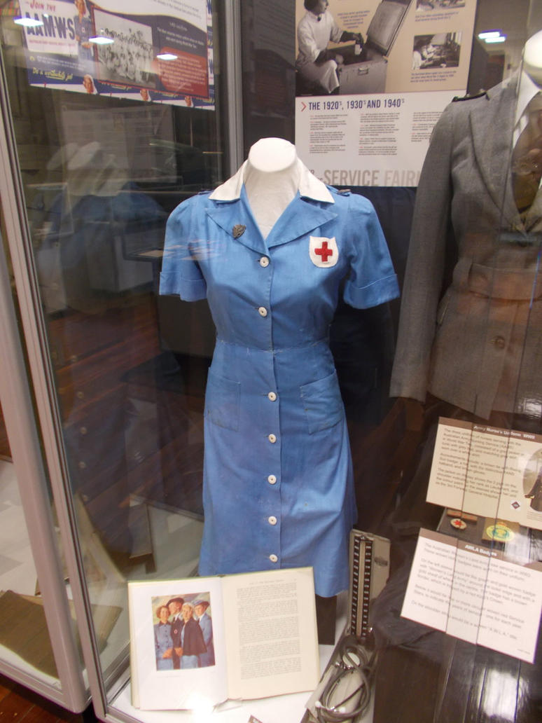 ww2_nurse_uniform_by_thoughtengine-d9coviy.jpg