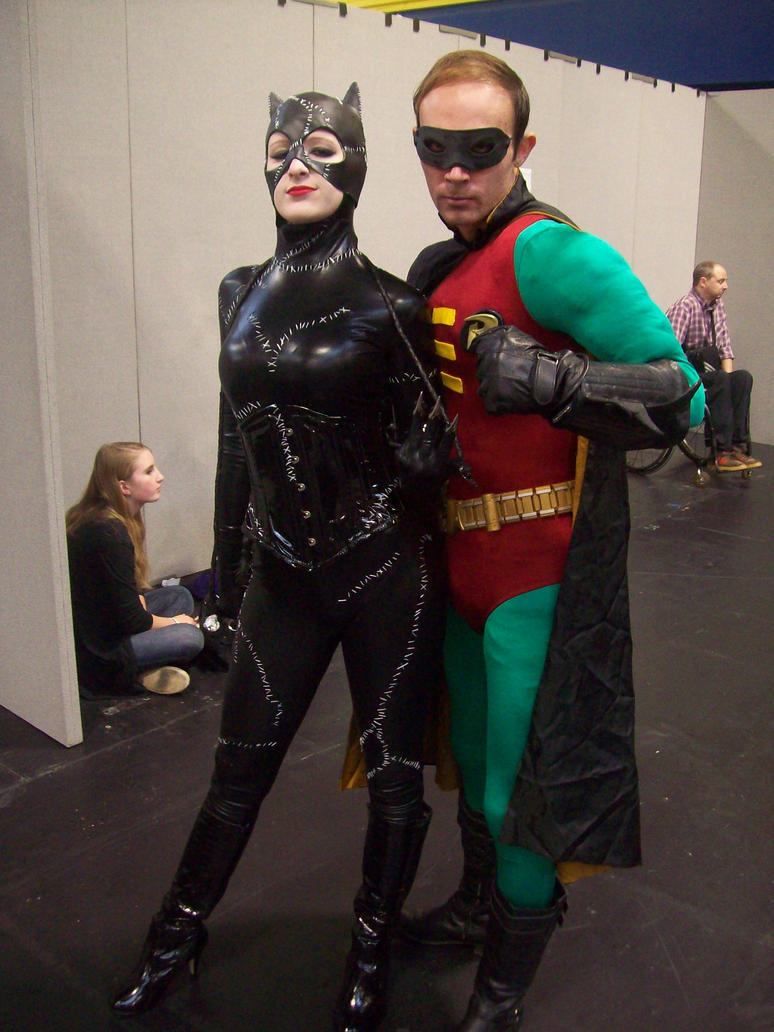 Memorabilia Cosplay - Catwoman and Robin by Sonicguru on DeviantArt