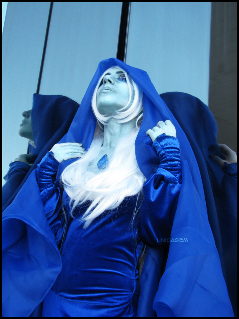 edit: fixed skin and eyes Thinking of her…My Blue Diamond cosplay debuted today! Photo by my father  Costume by me Steven Universe (c) Rebecca Sugar FACEBOOK -> www.facebook.com/...