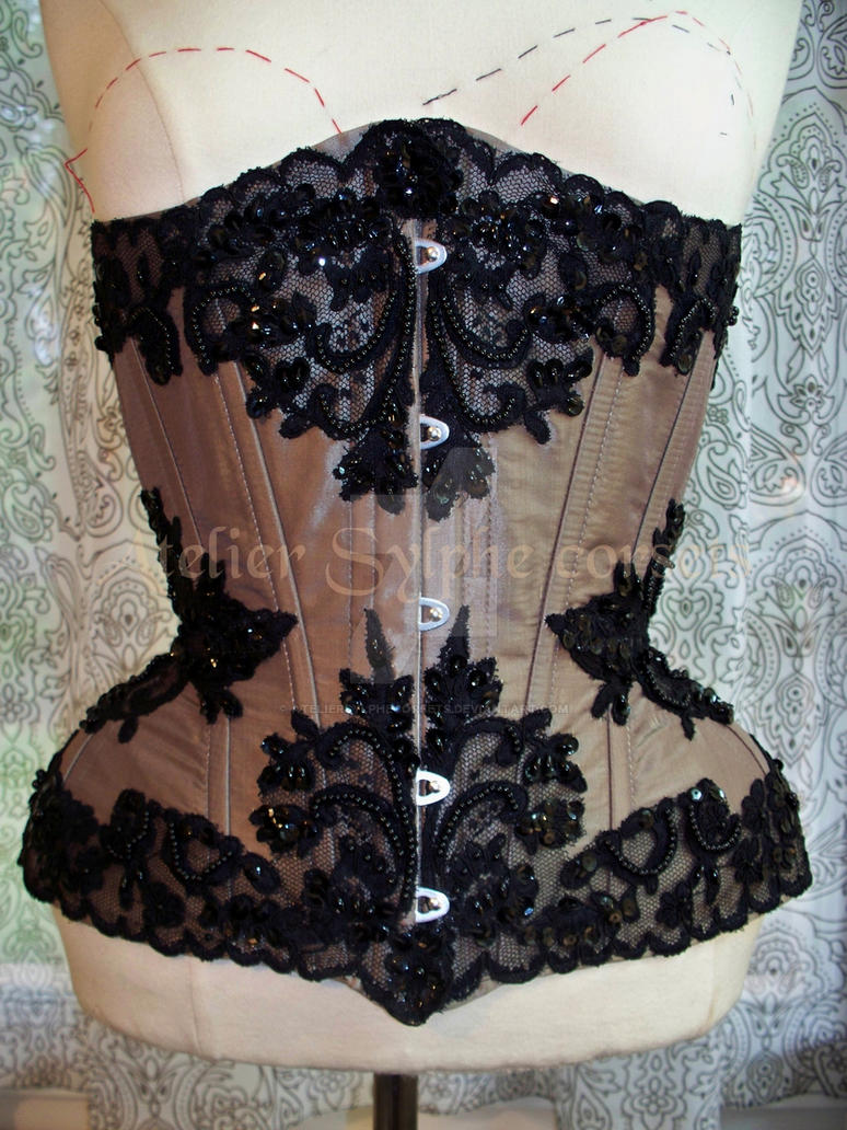 beaded corset by AtelierSylpheCorsets on DeviantArt
