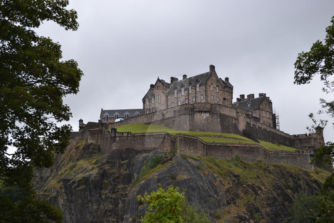 Edinburgh castle 1. by aidheanalba on DeviantArt