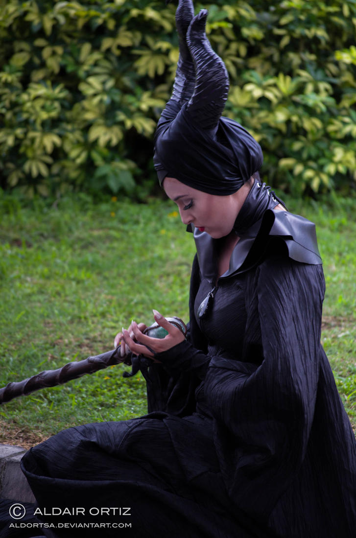 Maleficent by aldortsa on DeviantArt