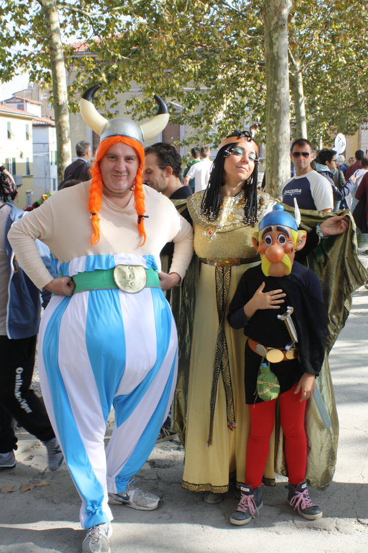 Asterix Obelix and Cleopatra Cosplay by Maspez on DeviantArt