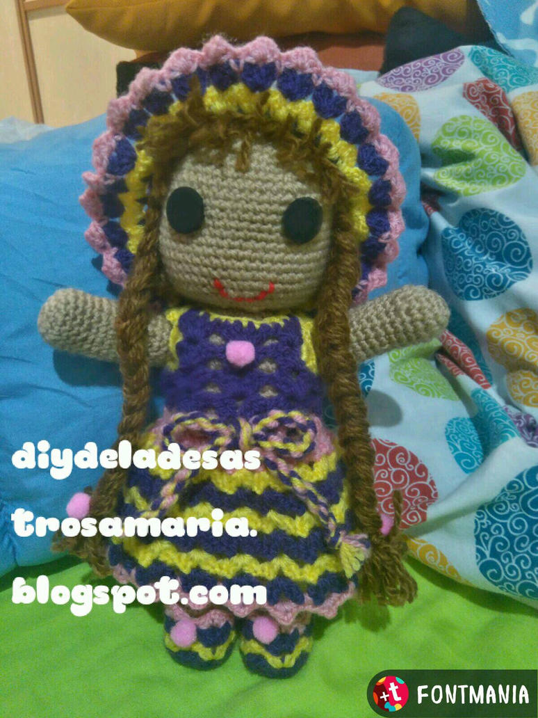 Doll amigurumi by eldesastredemaria